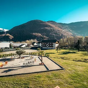 Base Camp - Albertville